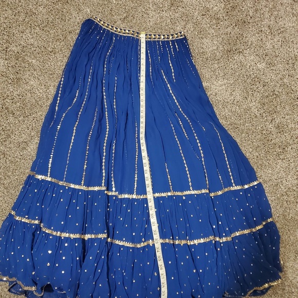 Indian outfit - Picture 7 of 16